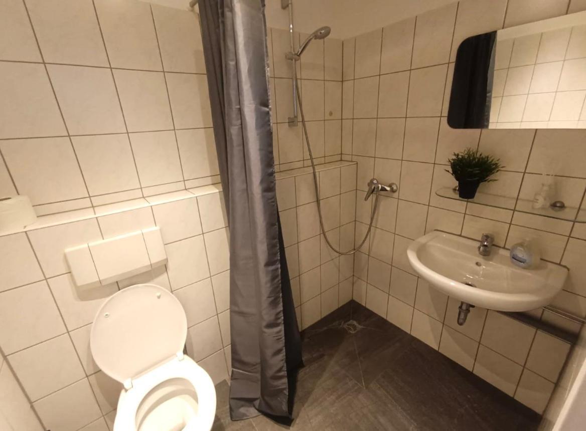 Apartment Koro Boardingapartments In Goeggingen *
